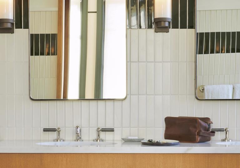 Attic Suite Bathroom 