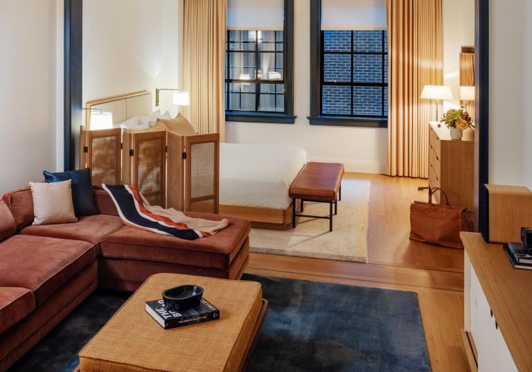 Loft King Living Area