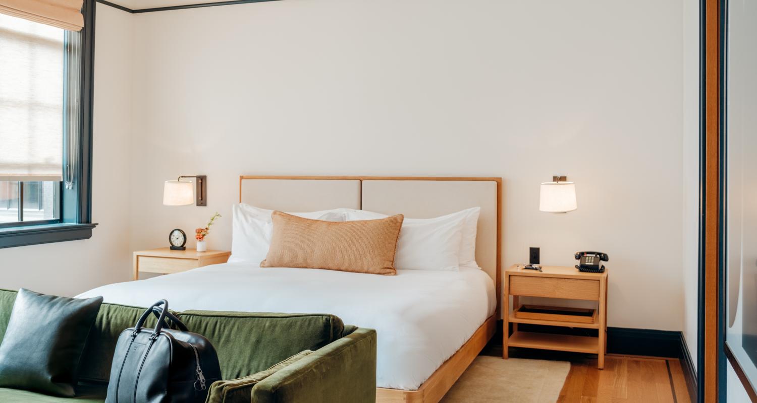 Cass King Bed