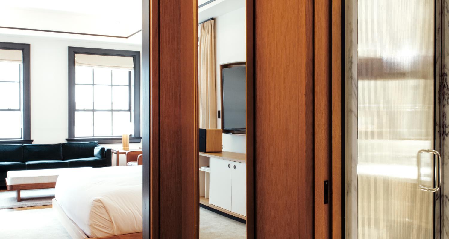 Den King Terrace Room Entrance 