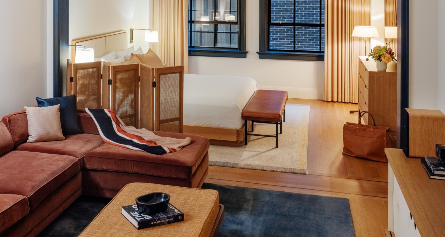 Loft King Living Area