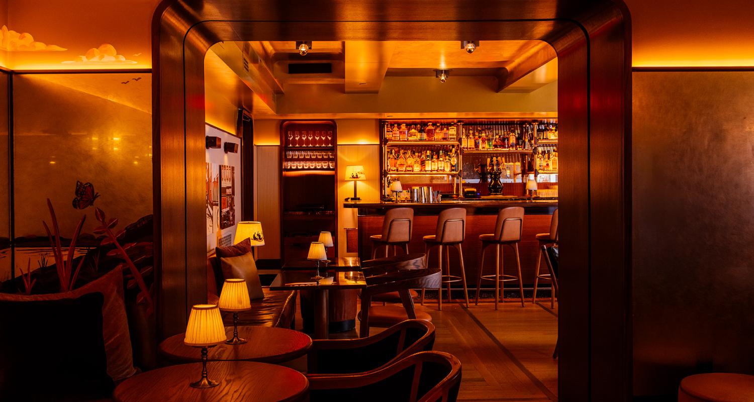 Evening Bar
