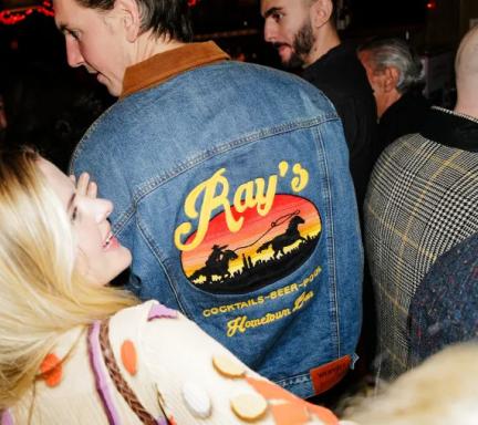 Ray's Bar