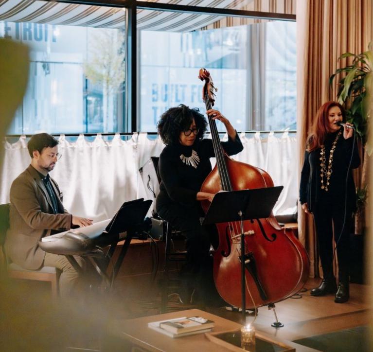 Living Room Jazz artists preforming